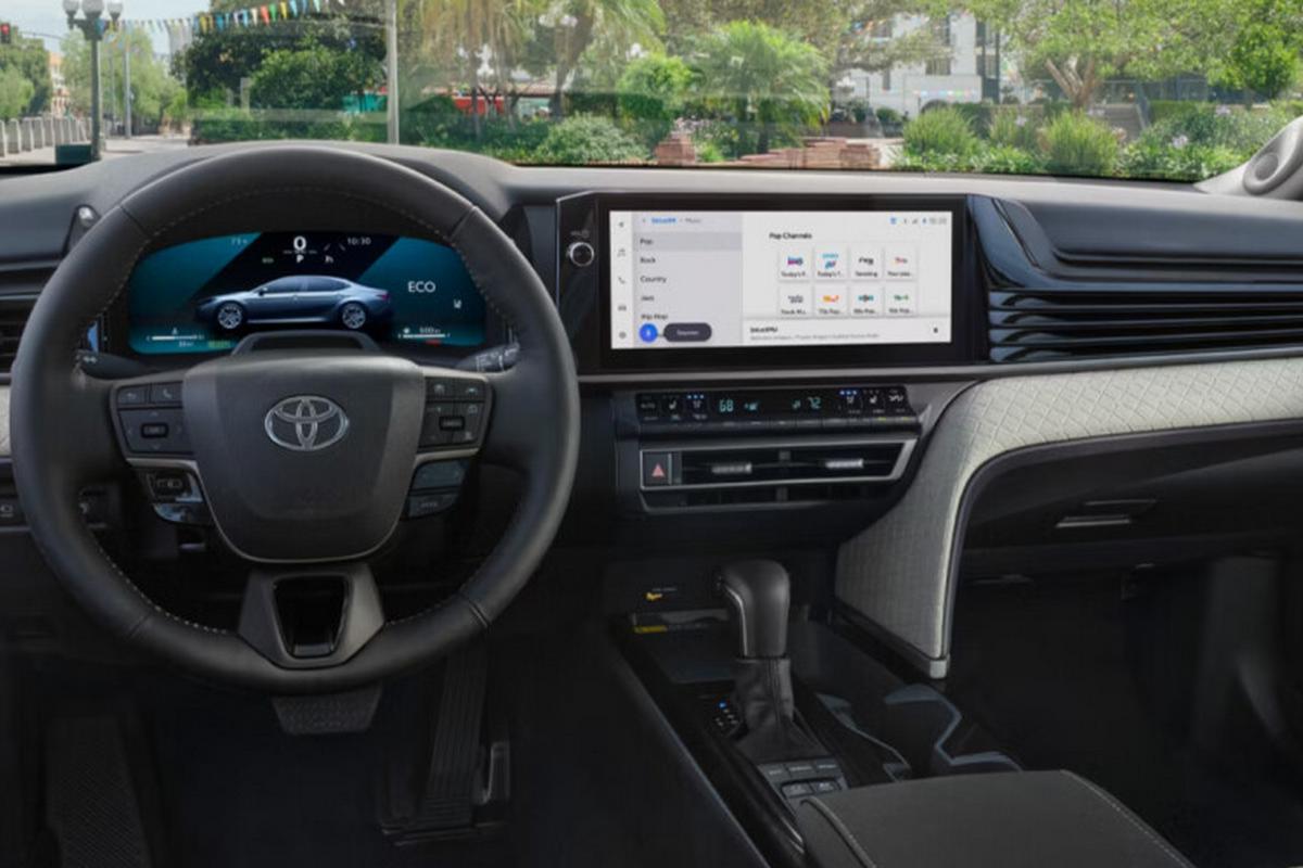 camry3